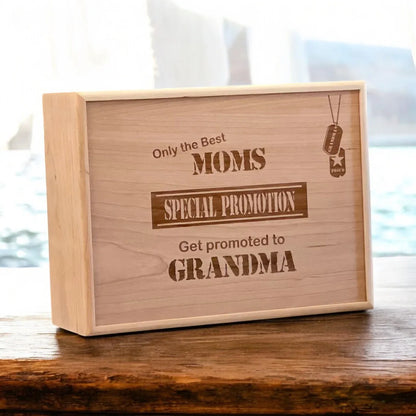 First Time Grandma Gift Grandma Keepsake Box Personalized Gift for Grandma Custom Gift for Grandma to Be Memory Box New Grandma Gift Box - The Designcraft Studio