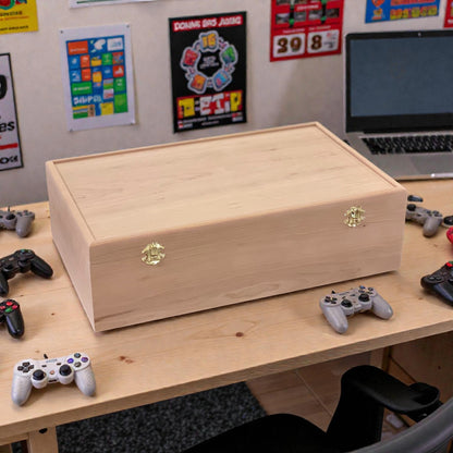 Cherry 5-row wooden card storage box with gold hardware - holds 1875+ cards with two latches