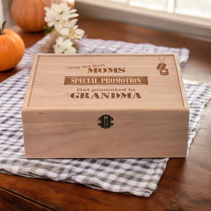 First Time Grandma Gift Grandma Keepsake Box Personalized Gift for Grandma Custom Gift for Grandma to Be Memory Box New Grandma Gift Box - The Designcraft Studio