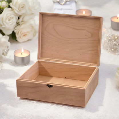 First Time Grandma Gift Grandma Keepsake Box Personalized Gift for Grandma Custom Gift for Grandma to Be Memory Box New Grandma Gift Box - The Designcraft Studio