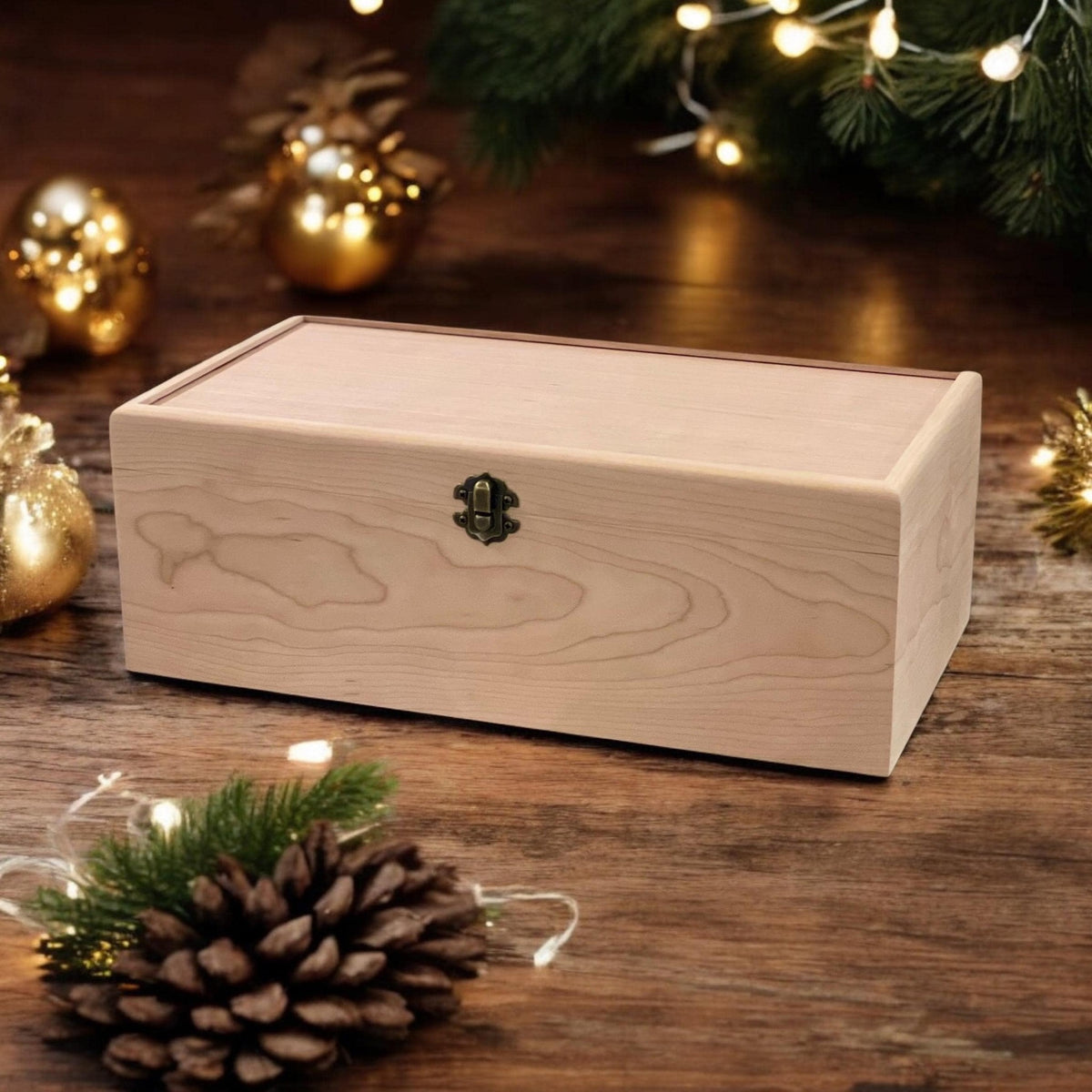 Maple slim 4-row wooden card storage box, 13⅜ x 7⅛ x 4¾ in, lid closed with front latch, no engraving, holiday table setting