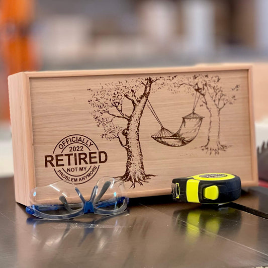 The Designcraft Studio Retirement Memory Box with Lid | Retirement Gift Idea | Retirement Keepsake Box | The Designcraft Studio