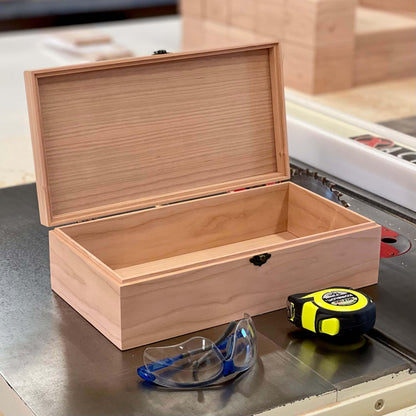 Retirement Memory Box with Lid | Retirement Gift Idea | Retirement Keepsake Box | The Designcraft Studio - The Designcraft Studio